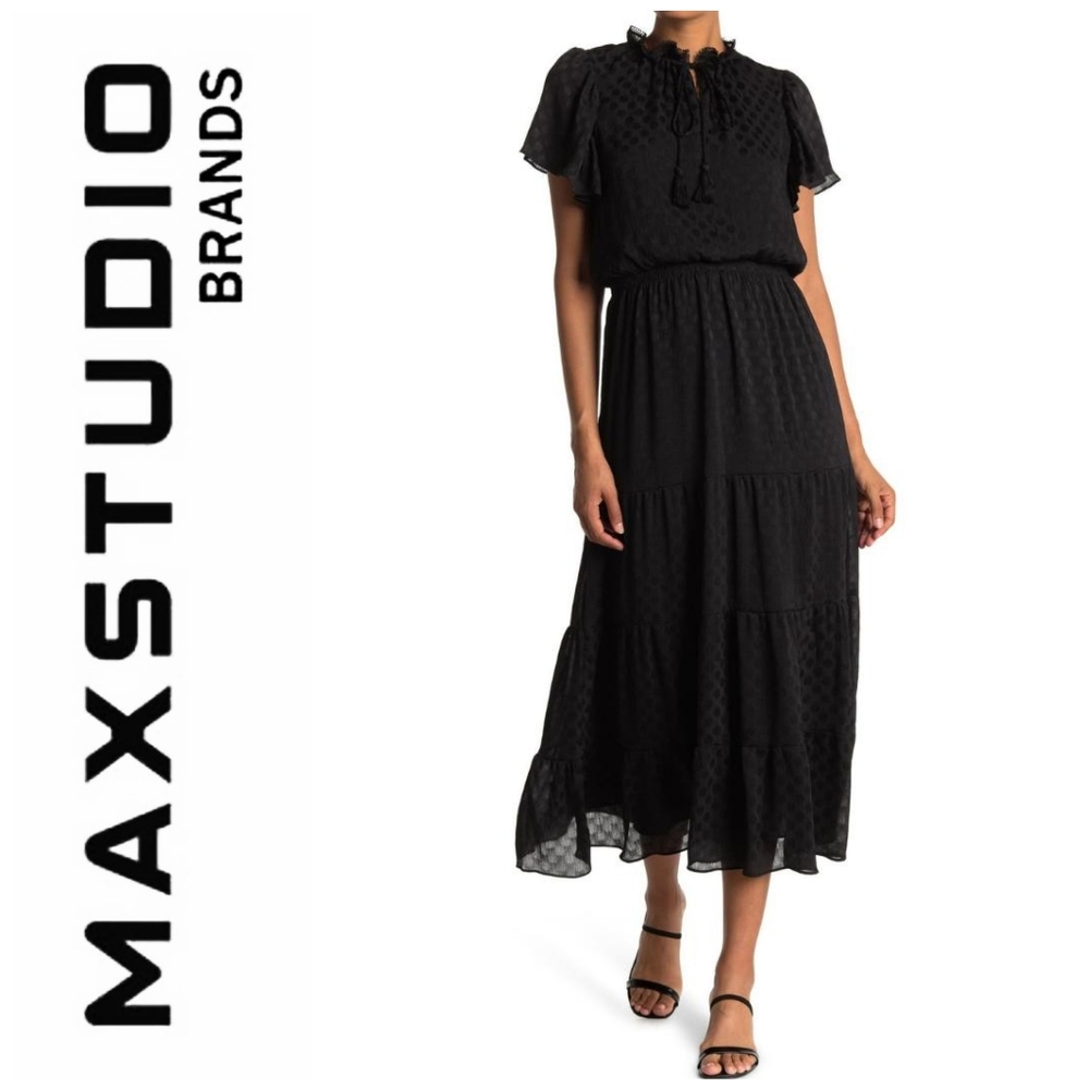 Shiny Dot Jacquard Flutter Sleeve Dress